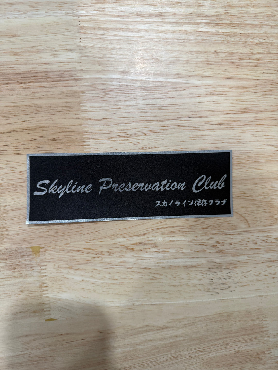 Script Logo Metallic