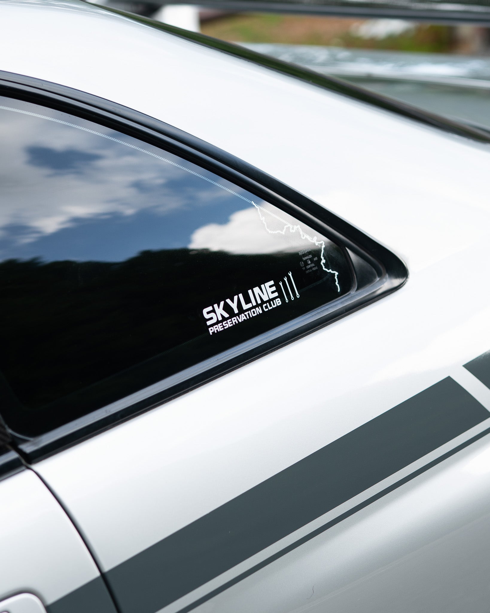 SKYLINE PRESERVATION CLUB WINDOW STICKER 5.5” – Skyline Preservation Club